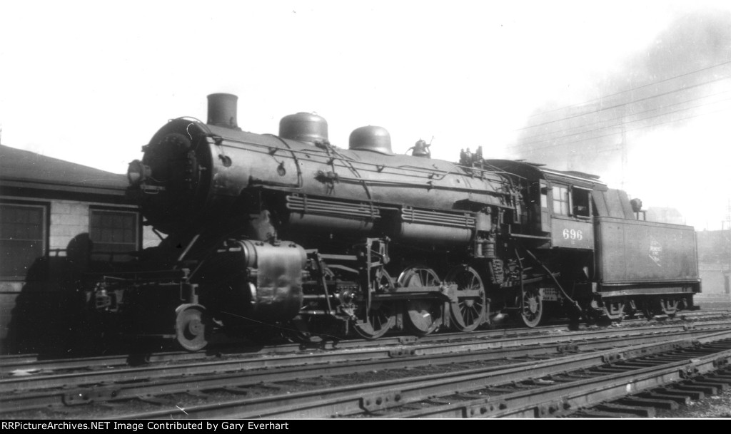 MILW 2-8-2 #696 - Milwaukee Road